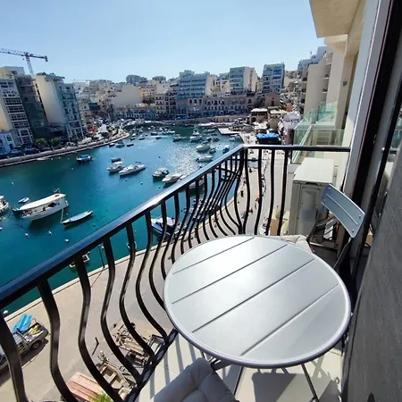 Spinola Bayview *