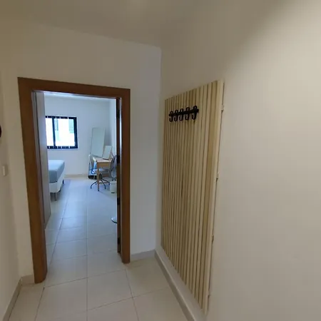 Spinola Bayview Apartment