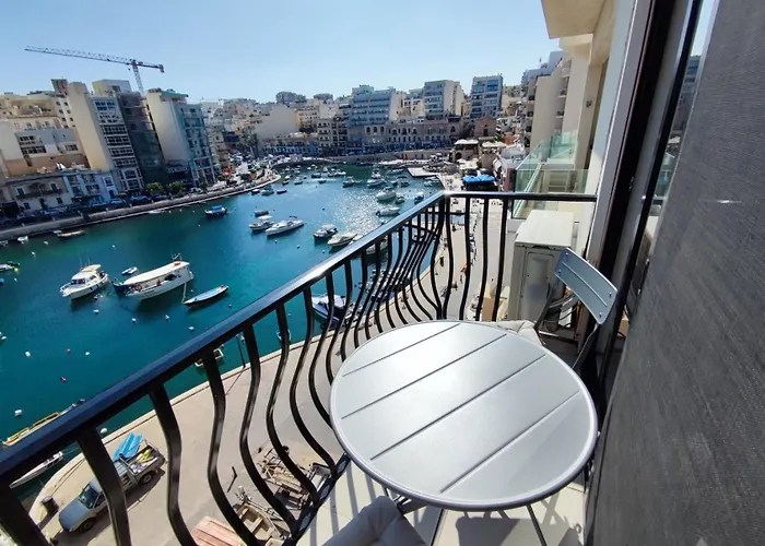 Spinola Bayview *